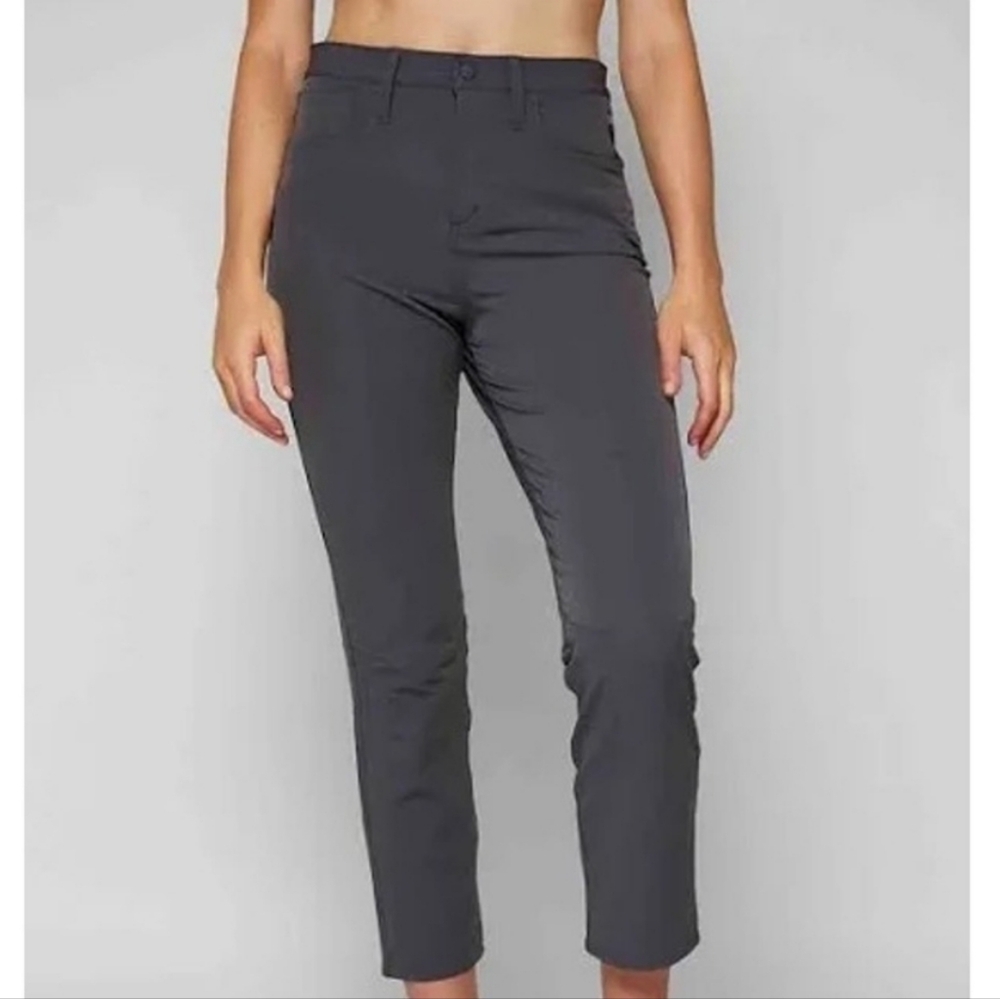 *NWT* FOURLAPS Evolve Pant